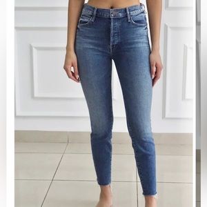 Mother “The Stunner Ankle Fray” skinny jean